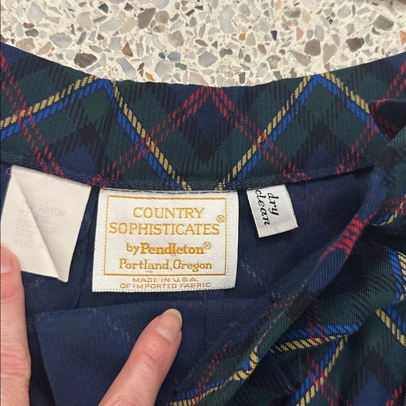 Country Sophisticates by Pendleton USA green navy red tartan holiday plaid set - Picture 6 of 7